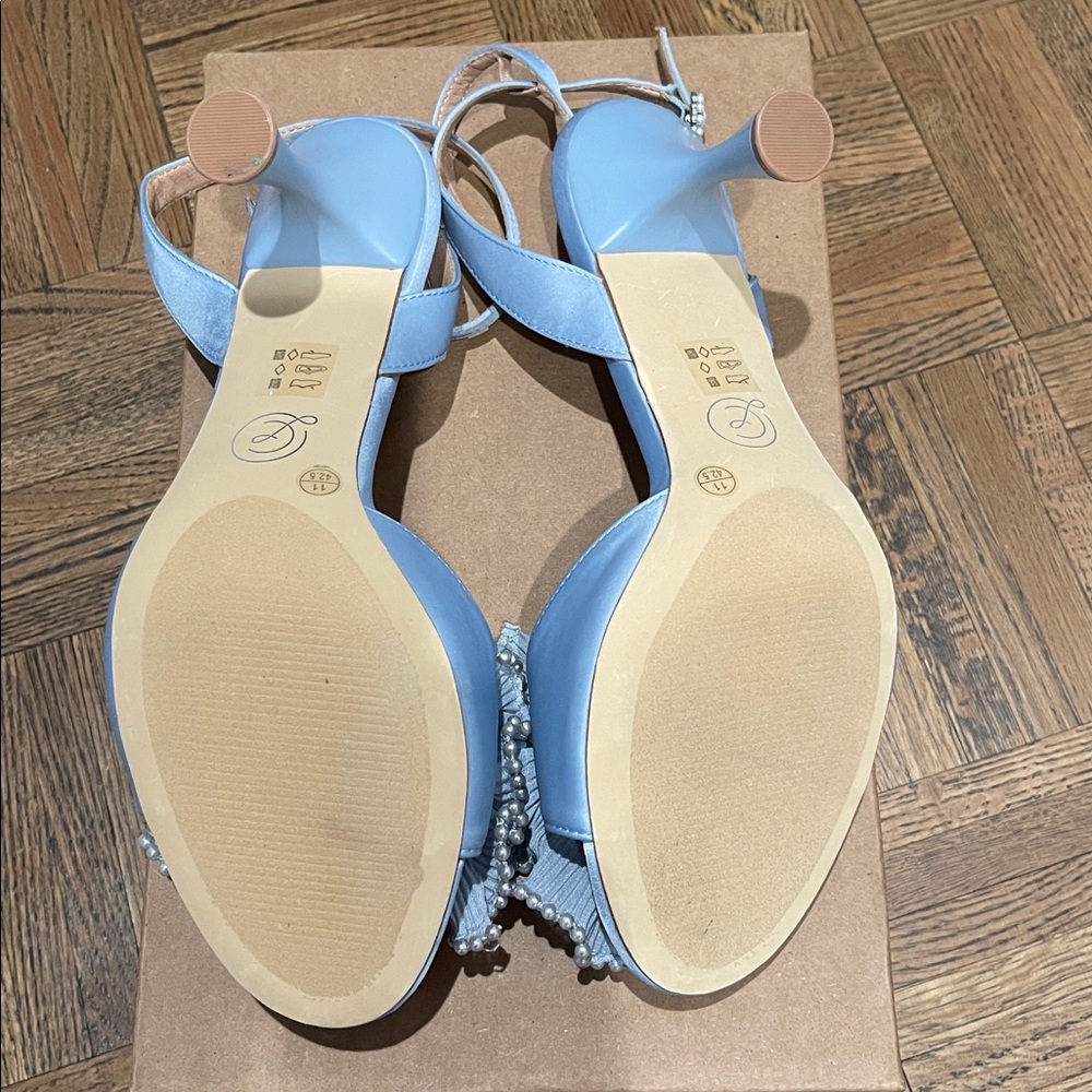 Chinese Laundry Blue Satin Heels with Pearl Embellishments Jovie Sandal Size 11 - Picture 5 of 7